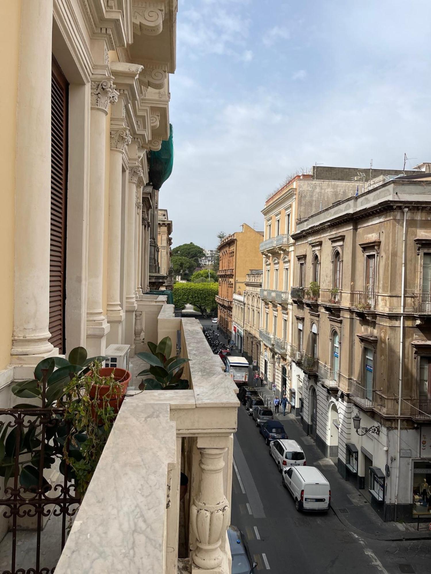 Umberto House Catania Hotel Eksteriør billede