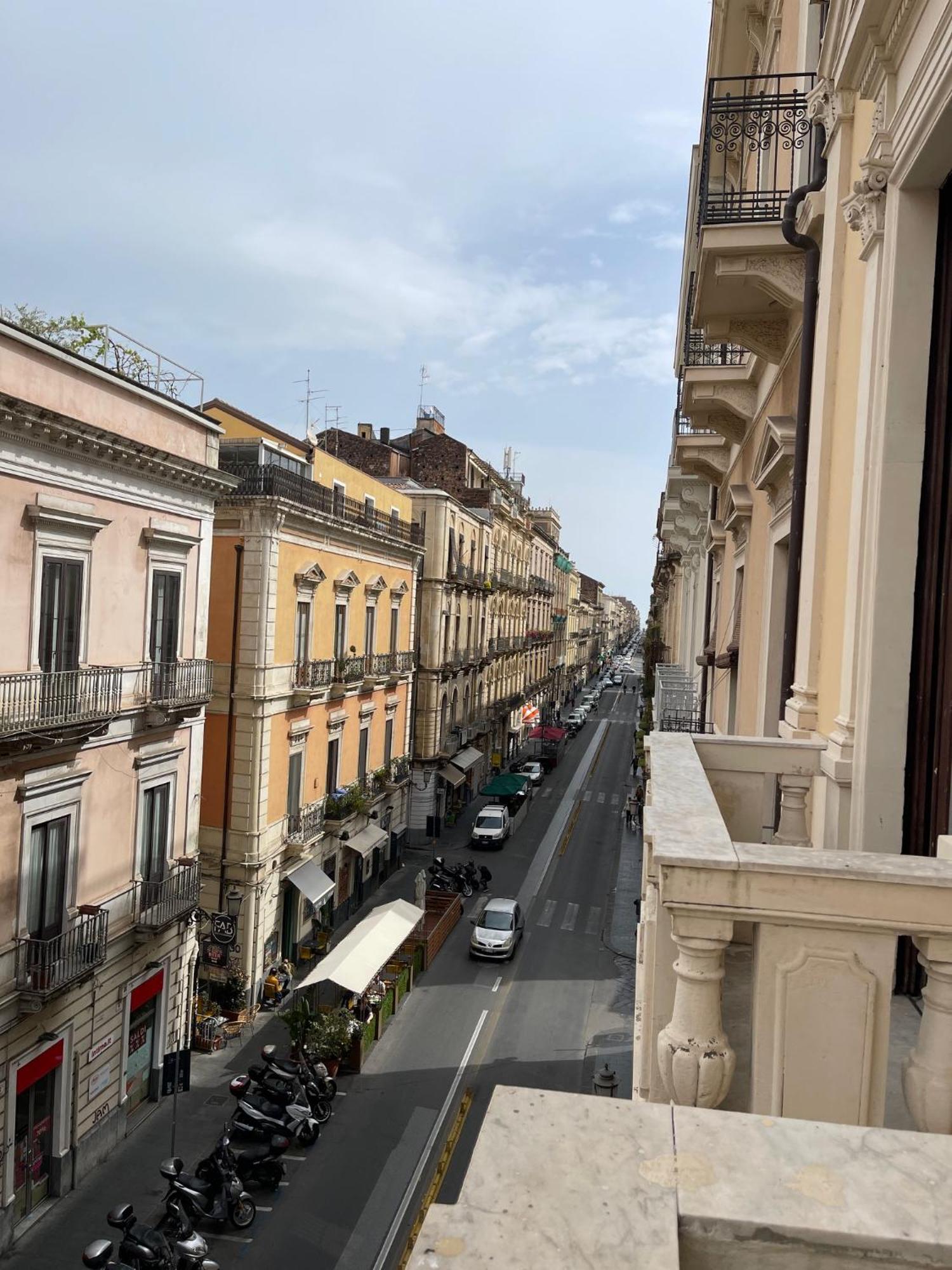 Umberto House Catania Hotel Eksteriør billede
