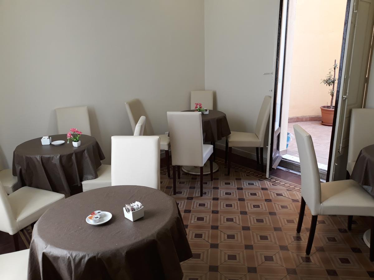 Umberto House Catania Hotel Eksteriør billede